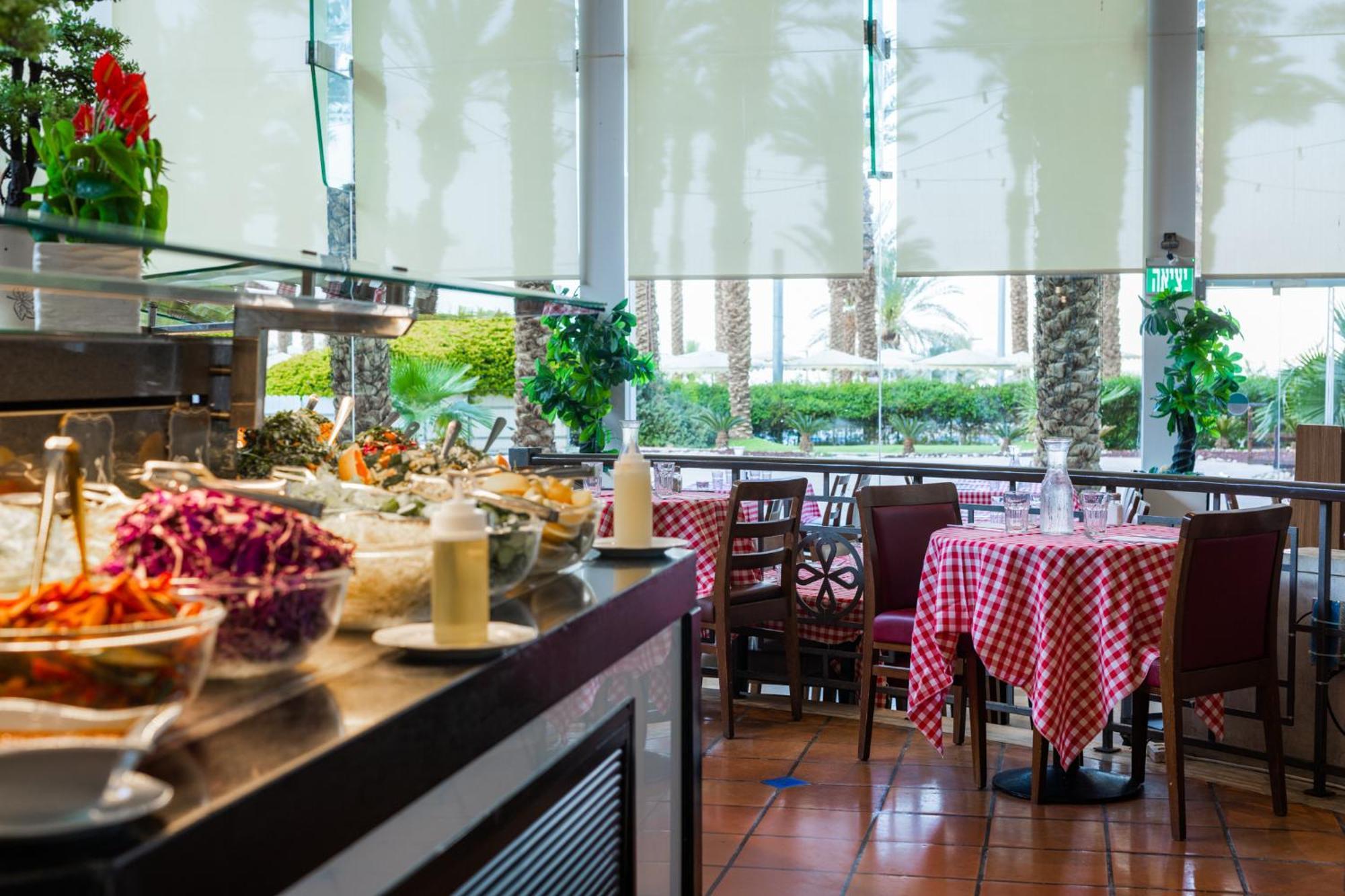David Dead Sea Resort & Spa Ein Bokek Exterior photo Restaurant